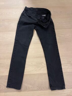 Men's Slim Black Jeans - Classic Slim Fit